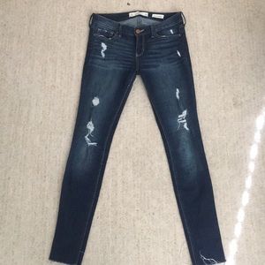 Hollister Dark Wash Ripped Super Skinny Jeans